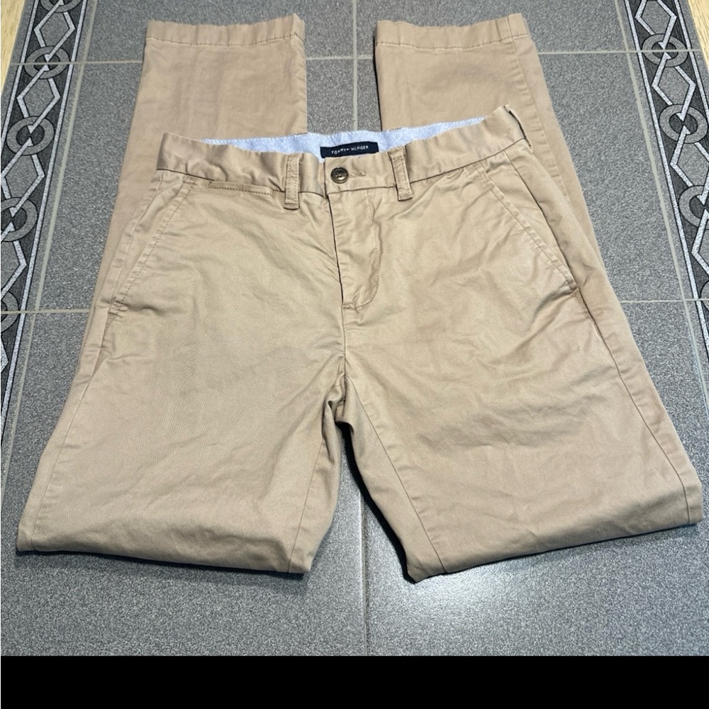 Tommy Hilfiger Men's Khaki Chinos